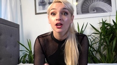 Amateur sweet blonde babe sucking cock