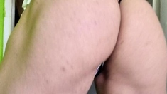 Amateur Vip Ass Flashing Boobs On Live Webcam