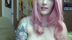 CLOSE UP OF TEENS PARADISE