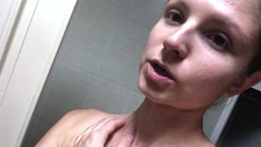 Amateur Blonde Teen Plays Solo with Toy Webcam Porn