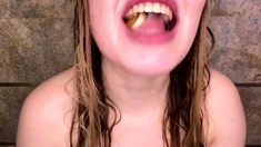 Blonde teen Sierras first erotic masturbation video