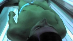 Solarium pussy fingering 03