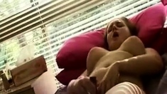 hot puffy girl orgasm !